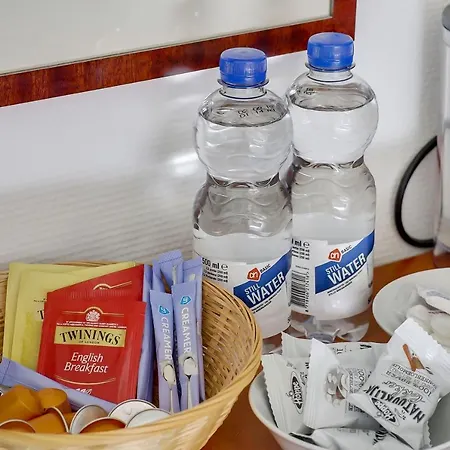 City-centre, Canal-house, Luxurious , Stylish Bedroom, Ensuite Bathroom בית הארחה אמסטרדם