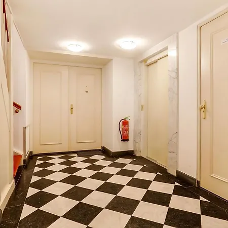 City-centre, Canal-house, Luxurious , Stylish Bedroom, Ensuite Bathroom